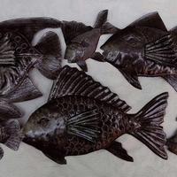 Metal fishes sculpture